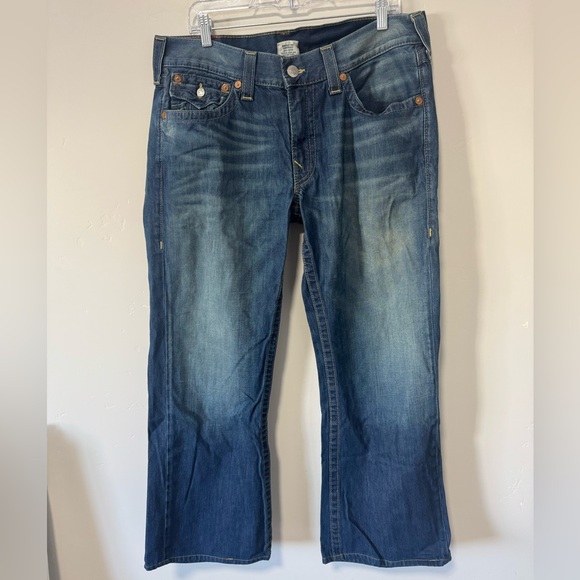 Men’s gently used True Religion size 36 jeans:) - Picture 2 of 3